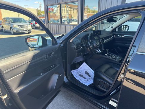 Used 2021 MAZDA CX-5 Touring w/ Touring Preferred SV Package image 23