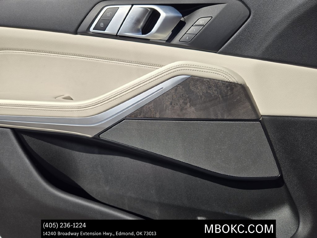 Used 2021 BMW X5 sDrive40i w/ Premium Package RWD image 18