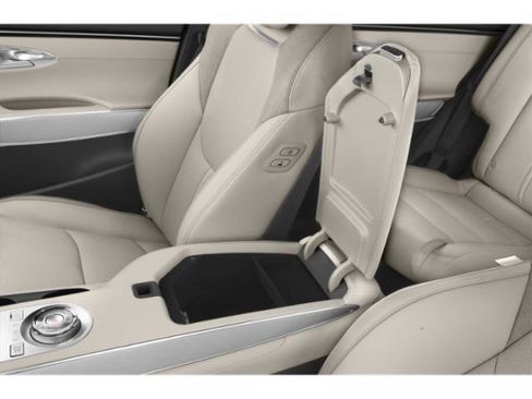 Used 2023 Genesis Electrified GV70 w/ Prestige Package AWD/4WD image 17