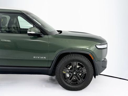 Used 2023 Rivian R1T Adventure AWD/4WD image 11