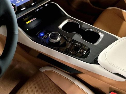 New 2026 Lexus RZ 450e AWD image 8