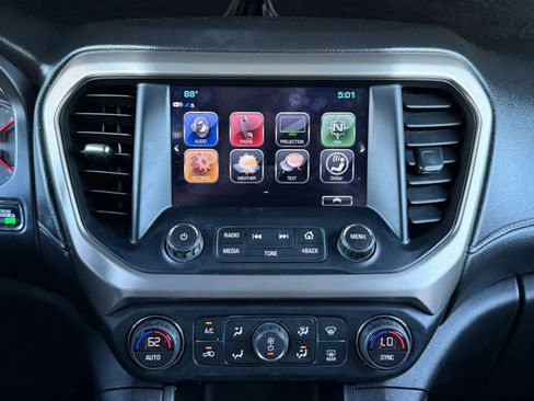 Used 2017 GMC Acadia Denali image 57