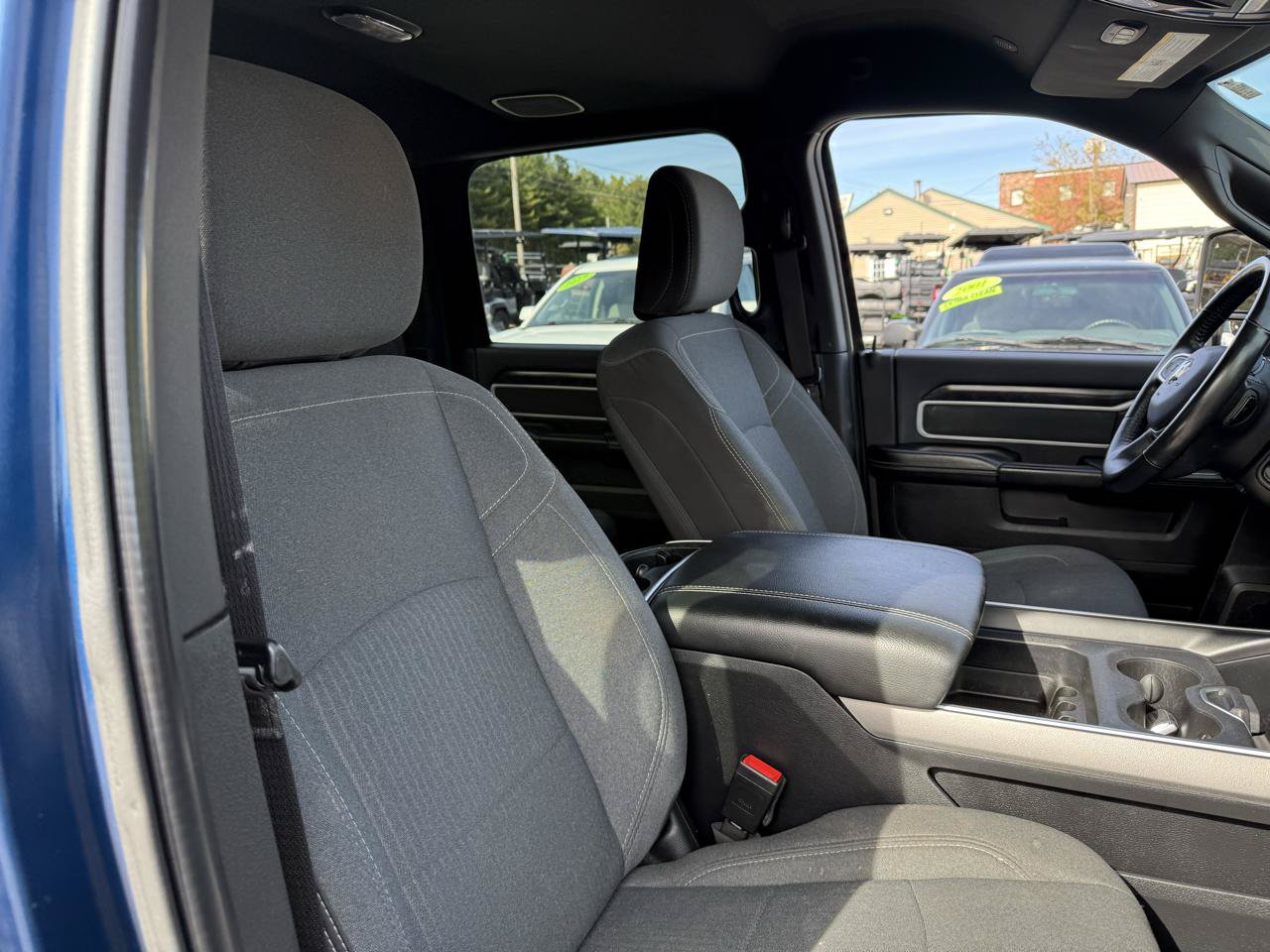 Used 2024 RAM 2500 Big Horn w/ Safety Group AWD/4WD image 22