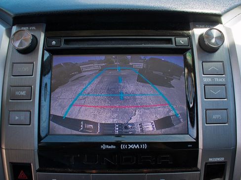 Used 2014 Toyota Tundra SR5 image 23