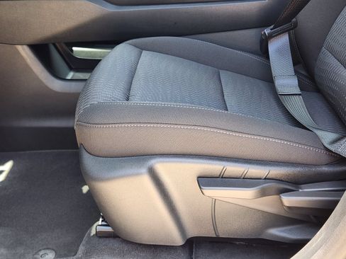New 2027 Chevrolet Equinox LT FWD image 20