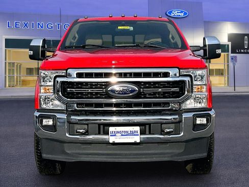 Used 2022 Ford F250 Lariat w/ Chrome Package image 2