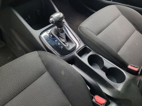 Used 2017 Kia Forte LX image 26