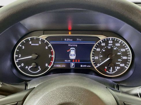 Used 2024 Nissan Sentra SV FWD image 18