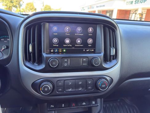 Used 2020 Chevrolet Colorado LT w/ Safety Package image 10