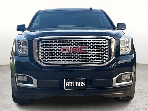 Used 2016 GMC Yukon Denali w/ Open Road Package image 5