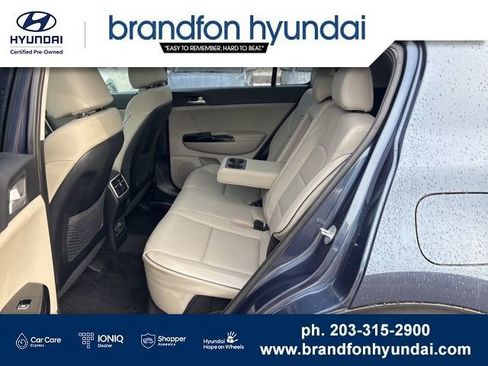 Used 2022 Kia Sportage EX w/ EX Technology Package image 23