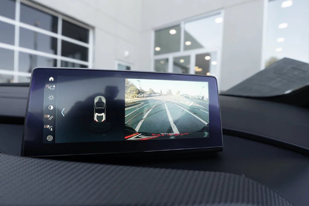 Used 2019 BMW i8 Roadster AWD/4WD image 34