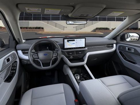 New 2026 Ford Explorer Platinum w/ LUX Leather Package image 9