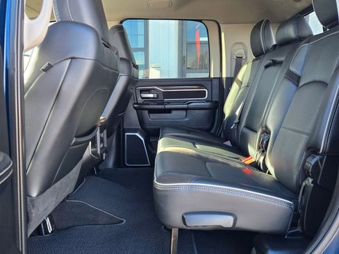 Used 2024 RAM 2500 Laramie image 12