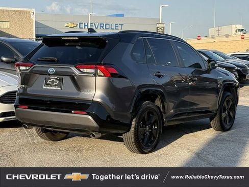 Used 2021 Toyota RAV4 XSE AWD/4WD image 6