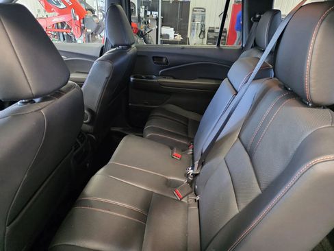 Used 2022 Honda Passport TrailSport image 34