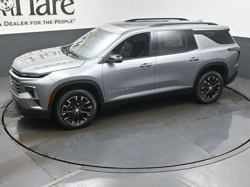 New 2026 Chevrolet Traverse LT image 23