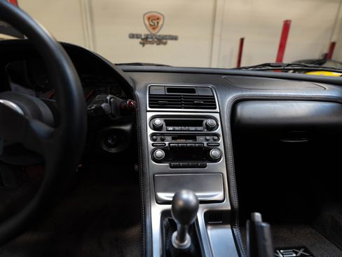 Used 2003 Acura NSX T image 80