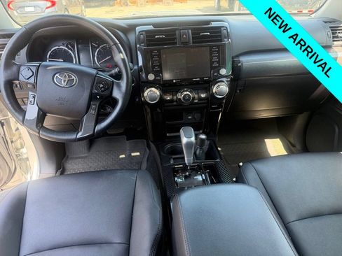 Used 2023 Toyota 4Runner TRD Off-Road Premium w/ Off Road Premium Plus Package AWD/4WD image 5