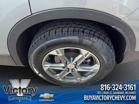 Used 2024 Chevrolet Blazer LT w/ Convenience Package image 11