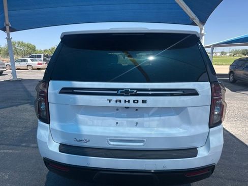 Used 2024 Chevrolet Tahoe Z71 w/ Luxury Package image 6