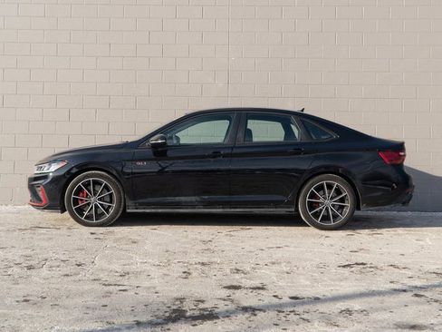 Certified 2025 Volkswagen Jetta GLI Autobahn image 2