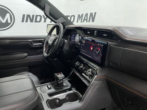 Used 2023 GMC Sierra 1500 AT4 w/ Technology Package image 20