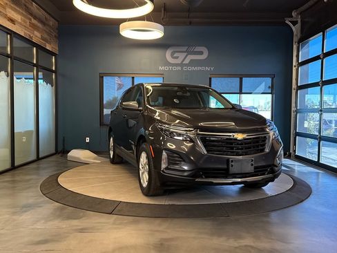 Used 2022 Chevrolet Equinox LT AWD/4WD image 1