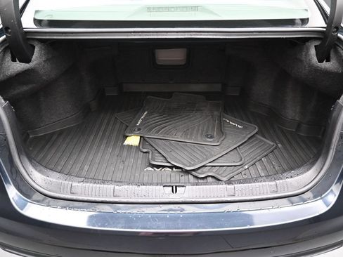 Certified 2016 Toyota Avalon Limited w/ Toyota Safety Sense Package FWD image 33