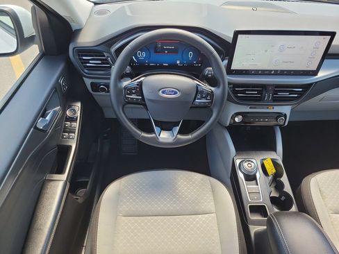 Used 2024 Ford Escape Active w/ Tech Pack #2 AWD/4WD image 14