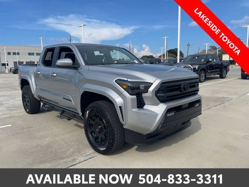 Certified 2026 Toyota Tacoma SR5 AWD/4WD image 8