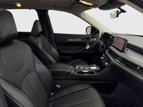 Used 2023 INFINITI QX60 Luxe AWD/4WD image 42