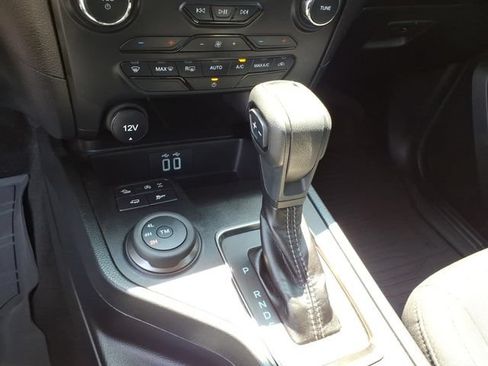 Used 2022 Ford Ranger XLT w/ FX4 Off-Road Package AWD/4WD image 13