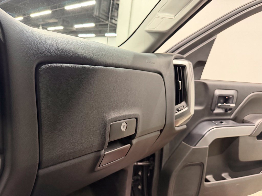 Used 2015 Chevrolet Silverado 1500 LT w/ Custom Sport Edition AWD/4WD image 44