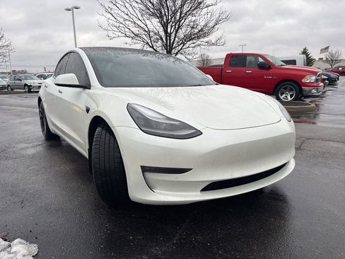 Used 2022 Tesla Model 3 Performance image 11