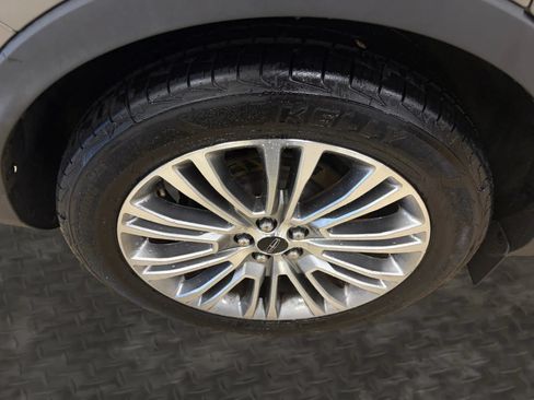 Used 2017 Lincoln MKX Reserve w/ Lincoln MKX Climate Package AWD/4WD image 41