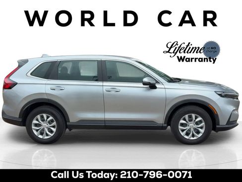 Used 2023 Honda CR-V LX image 3
