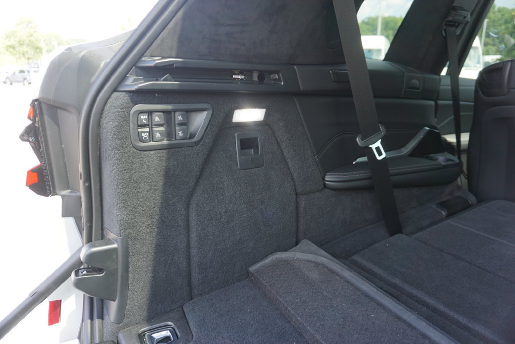 Used 2023 BMW X7 xDrive40i w/ Executive Package AWD/4WD image 34