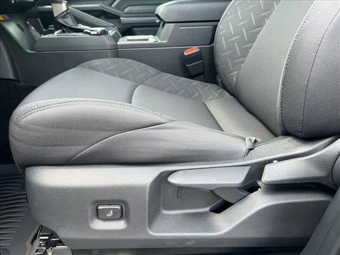 New 2025 Toyota Tacoma SR5 image 4