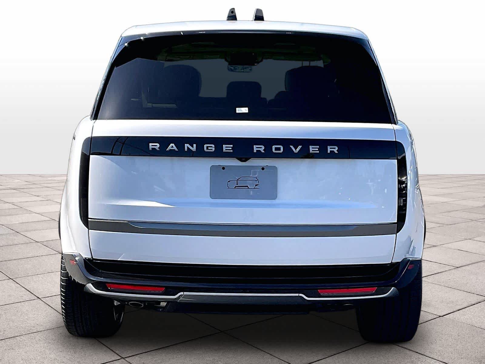 New 2026 Land Rover Range Rover Long Wheelbase SE AWD/4WD image 6