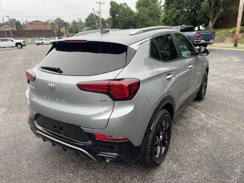 Used 2024 Buick Encore GX Sport Touring image 5