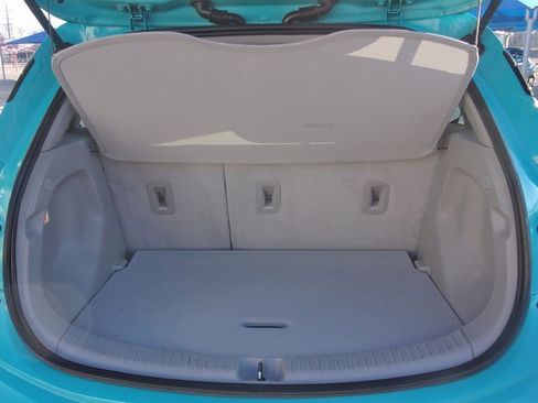 Used 2020 Chevrolet Bolt Premier w/ Infotainment Package image 28