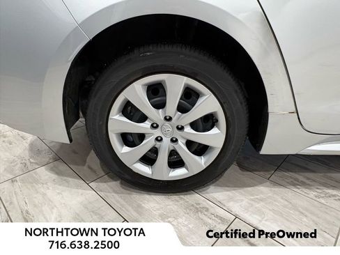 Used 2023 Toyota Corolla LE image 13