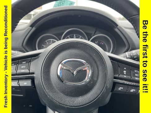Used 2018 MAZDA CX-5 Touring image 31