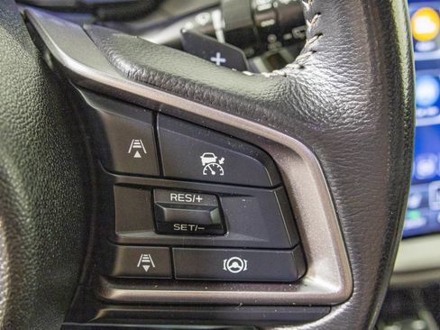Used 2025 Subaru Outback Premium w/ Popular Package #1A AWD/4WD image 29