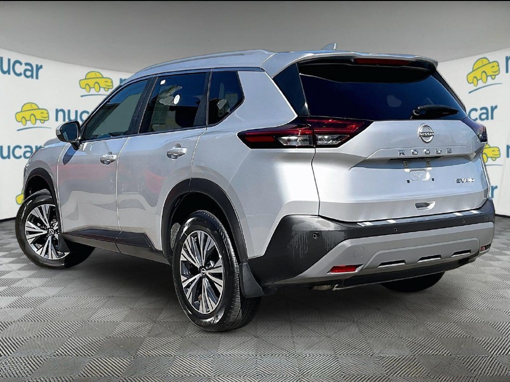 Certified 2023 Nissan Rogue SV w/ SV Premium B Package AWD/4WD image 4