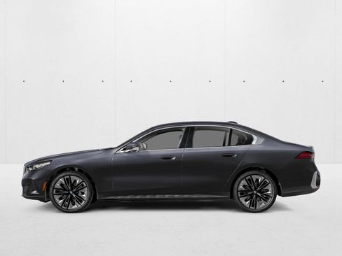 New 2027 BMW 530i w/ M Sport Package RWD image 3