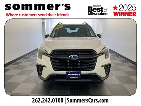 Used 2023 Subaru Ascent Onyx Edition AWD/4WD image 8
