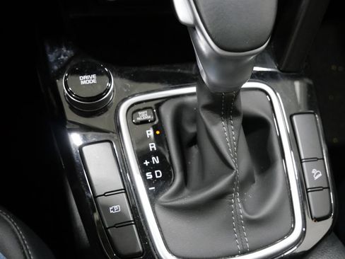 Used 2025 Kia Seltos S FWD image 21