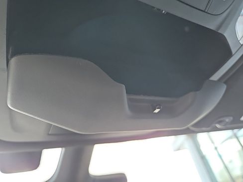 Used 2020 Chrysler Pacifica Limited w/ Advanced Safetytec Group image 74